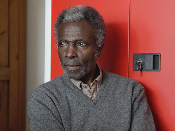 HannahHöchPreis für Akinbode Akinbiyi Seine Fotografie ist pralles