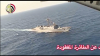 Militärschiffe sind auf der Suche nach dem Wrack der Egyptair-Maschine.