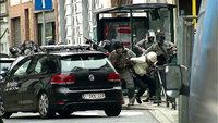 Razzia in Molenbeek. Bei einem Polizeieinsatz am vergangenen Freitag in Brüssel wurde der mutmaßliche Drahtzieher der Anschläge von Paris, Salah Abdeslam, festgenommen.