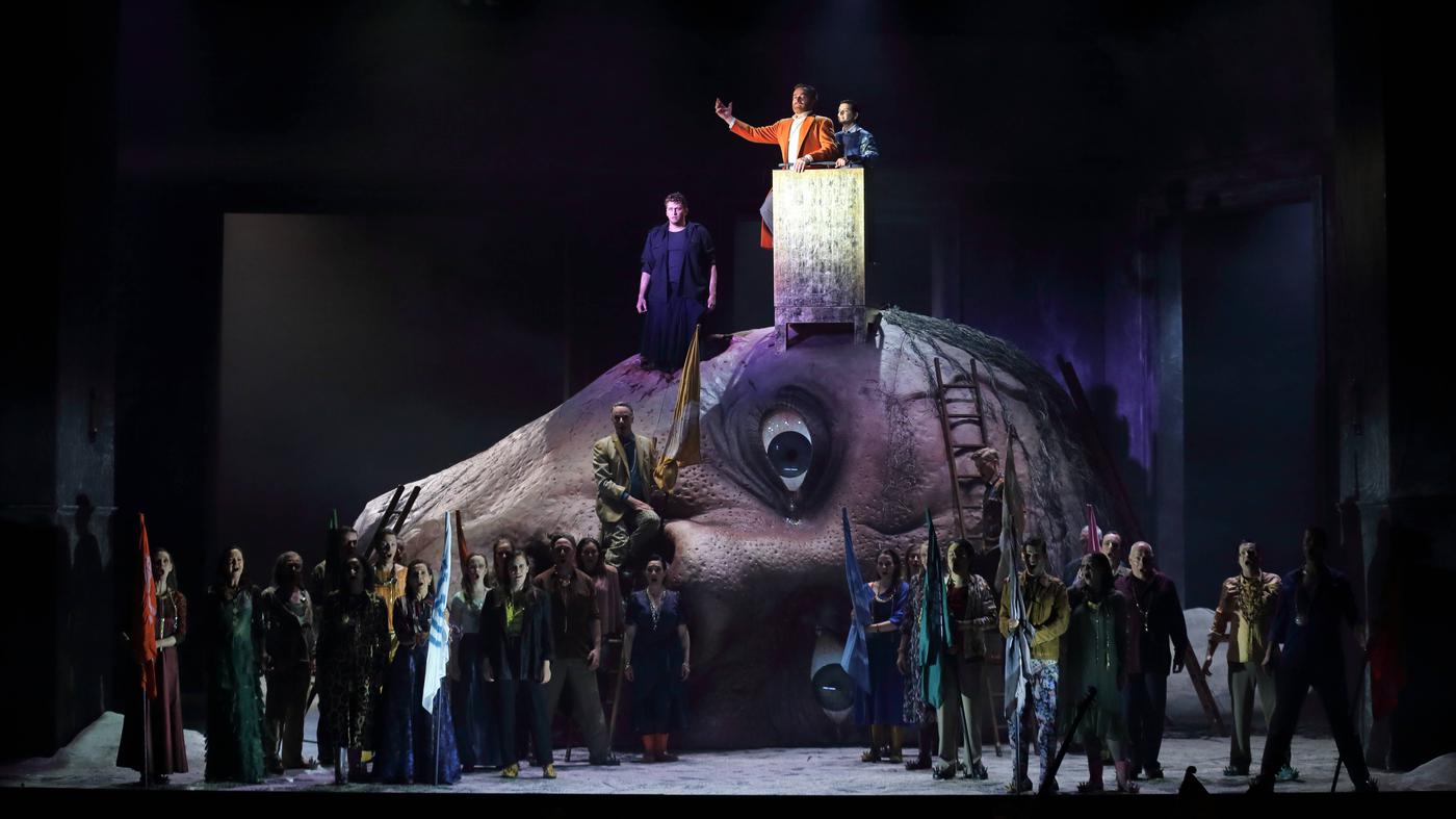 Letzte Premiere im Stammhaus der Komischen Oper: Held wider Willen