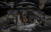 Vollständig ausgebrannt: Auch in der Guerickestraße in Charlottenburg hat 2019 schon ein Fahrzeug gebrannt.