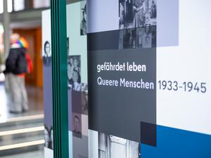 Ausstellung "Gefährdet leben, Queere Menschen 1933-45" im Bundestag, organisierte von der Bundesstiftung Magnus Hirschfeld. 