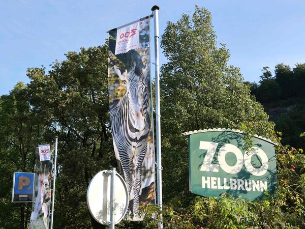 Eingang des Zoos Salzburg (Zoo Hellbrunn).