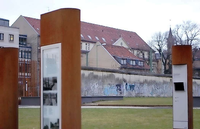 Die Mauergedenkstätte an der Bernauer Straße: Hier trennte die Mauer die Stadtteile Mitte und Wedding.