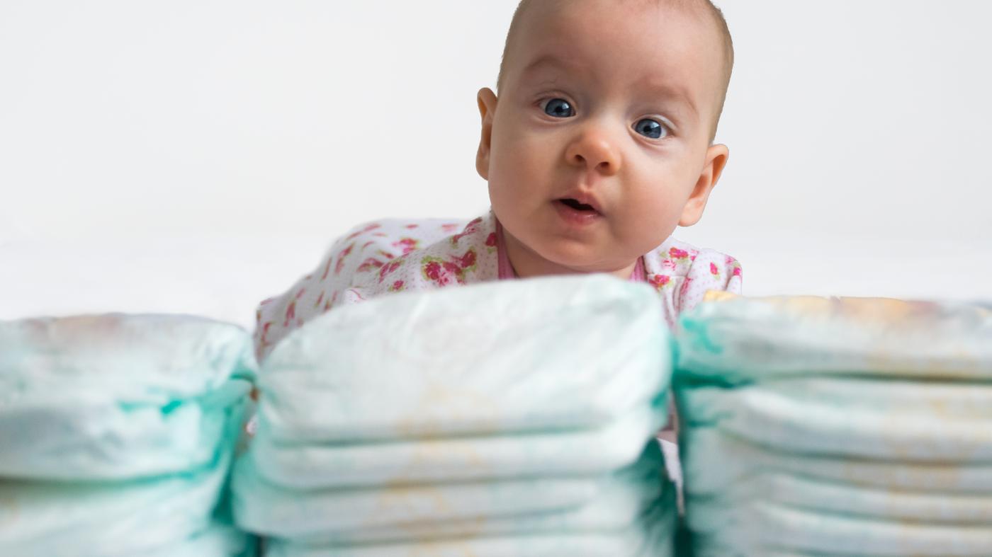 Schief gewickelt Wie Eltern bei den Windeln Müll vermeiden können