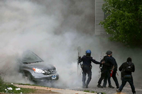 Polizisten versuchten die Proteste in Baltimore mit Tränengas aufzulösen.