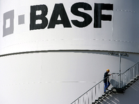 Industrieanlage des Chemiekonzerns BASF auf dem Werksgelände in Ludwigshafen.
