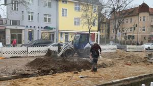 Laut CDU steht das Bezirksamt steht schon länger in der Kritik, weil der Umbau der Bahnhofstraße nur äußerst schleppend vorangeht.