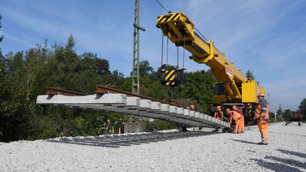 Neubauprojekte der Bahn kommen oft nur sehr langsam voran.