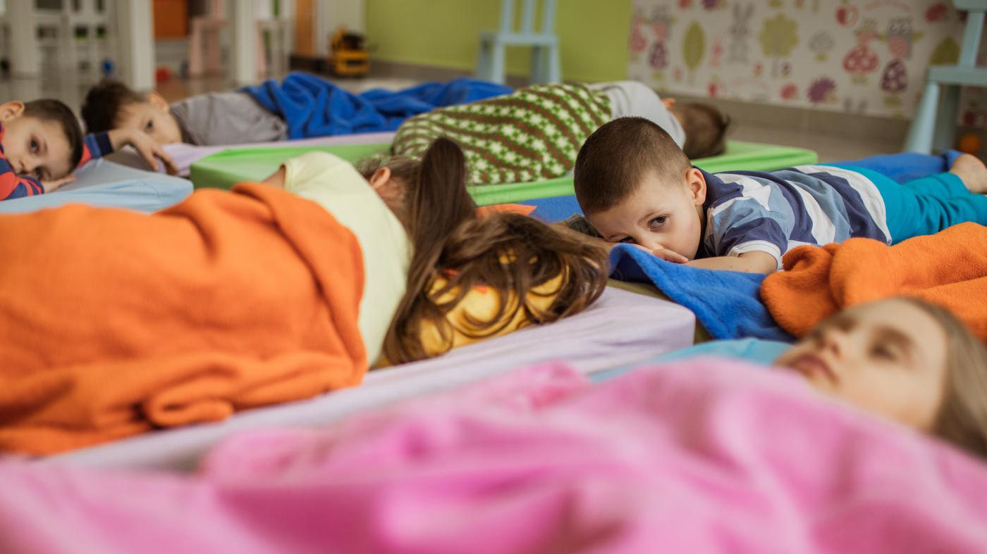 „Schädlich für die kindliche Entwicklung“ Zu wenig Platz und zu wenige