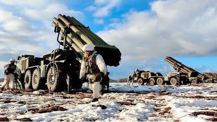 Russland und Belarus führen regelmäßig gemeinsame Militärmanöver durch.