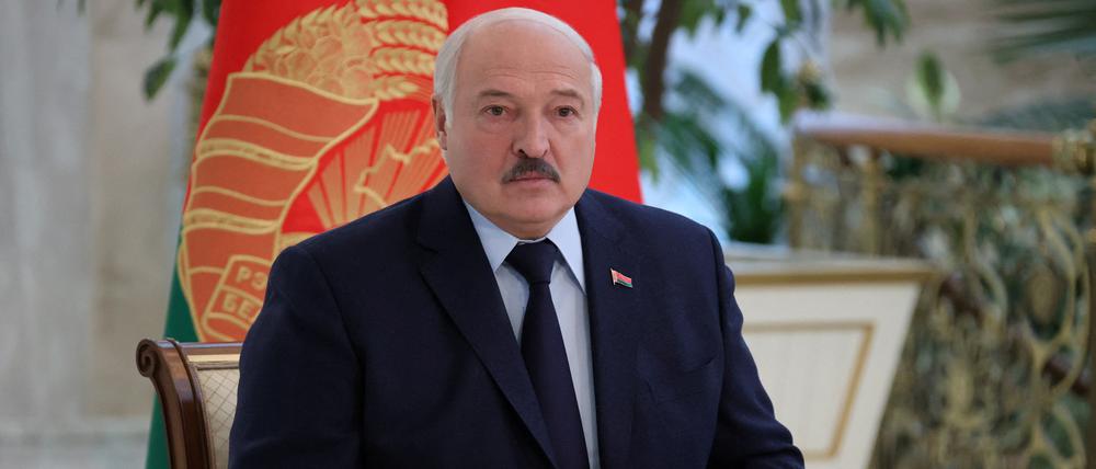 Der russische Staatspräsident Aljaksandr Lukaschenko auf einer Pressekonferenz in Minsk.