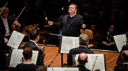 Der finnische Dirigent Mikko Franck gastiert bei den Berliner Philharmonikern.