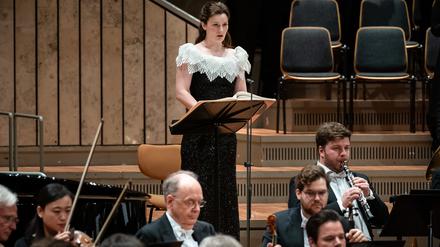 Die Sopranistin Liv Redpath am 25. Januar 2024 beim Konzert mit den Berliner Philharmonikern 
