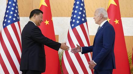 US-Präsident Joe Biden (r.) mit dem chinesischen Präsidenten Xi Jinping