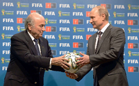 Blatter und Putin. Echte Freunde halten zusammen.