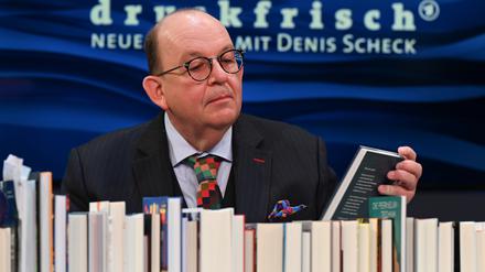 Denis Scheck, ARD-Literaturkritiker, präsentiert während der Frankfurter Buchmesse auf der ARD-Buchmessenbühne in der Festhalle ein "Best of Druckfrisch". Die «Sonderedition» der Buchmesse findet vom 14. bis 18. Oktober statt.