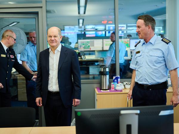 Federal Chancellor Olaf Scholz (SPD) visits the 