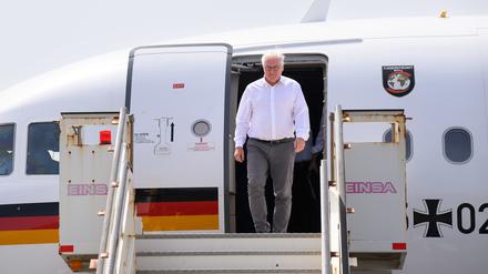 Bundespräsident Frank-Walter Steinmeier fliegt am Freitag nach Washington.
