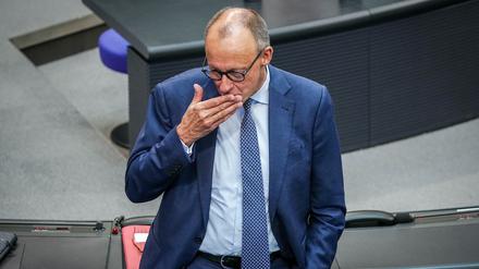 CDU-Chef Friedrich Merz hat einen heftigen Streit über Asylbewerber ausgelöst.