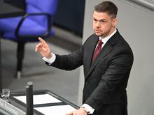 Er sitzt im Verteidigungsausschuss: Bundestag hebt Immunität des AfD-Abgeordneten Gnauck auf