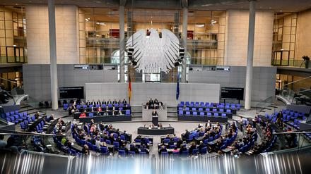 Der Bundestag debattierte über das Stabilisierungsfondsgesetz. Foto: Britta Pedersen/dpa