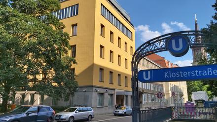 
Das Bürgeramt in der Klosterstraße ist das beliebteste Berlins. Nun ist es bis Ende 2025 gesichert. 