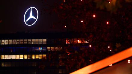 Themenbild Sternenserie Lokales Mercedes-Stern auf dem Berliner Europa-Center Foto:Kai-Uwe Heinrich