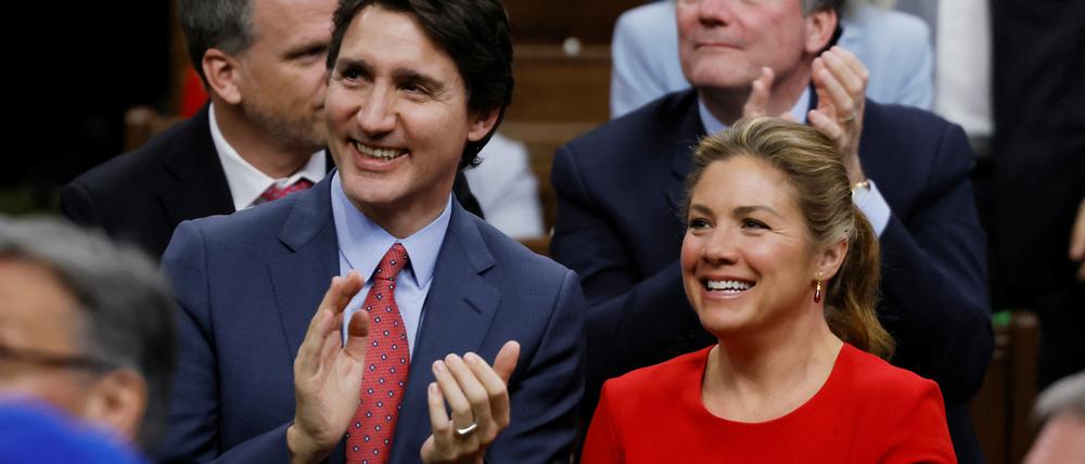 Canadian Prime Minister Justin Trudeau and wife Sophie Gregoire Trudeau, in the House of Commons on Parliament Hill during U.S. President Joe Biden's visit to Ottawa, Ontario, Canada March 24, 2023. REUTERS/Blair Gable