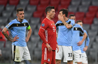 Die Münchner schlagen Lazio 2:1: Der FC Bayern erfüllt die Pflichtaufgabe -  Sport - Tagesspiegel