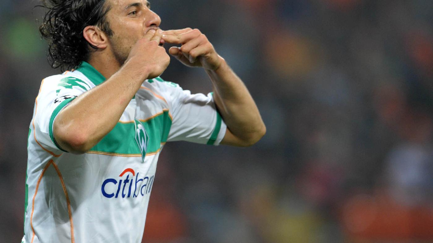 Champions League Pizarro sichert Werder einen Punkt