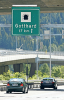 Die Einfahrt zum Gotthard-Tunnel in der Schweiz