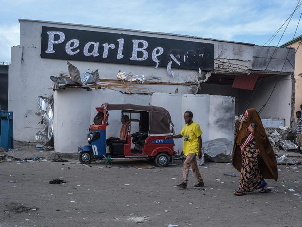 Das Pearl Beach Hotel in Mogadischu wurde von islamistischen Terroristen angegriffen. 