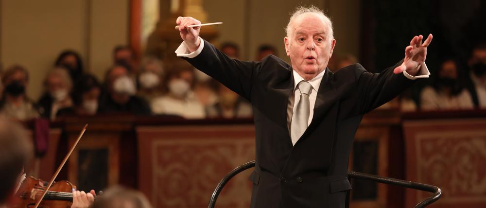  Daniel Barenboim leitet die Voraufführung des Neujahrskonzerts 2022 der Wiener Philharmoniker.
