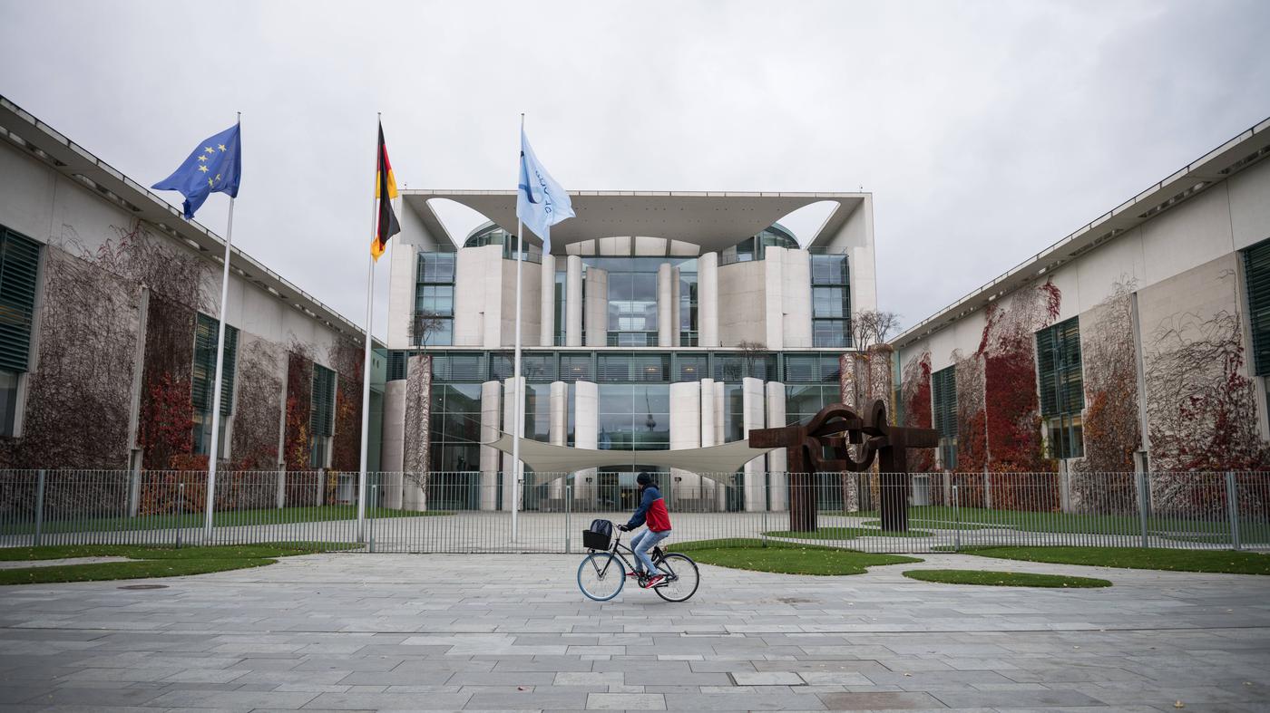 Ausnahmezustand im Kanzleramt Mitarbeiter müssen den Ernstfall proben