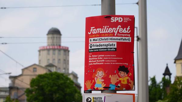 In Sachsen werden vermehrt Plakatier-Teams angegriffen. Der SPD-Spitzenkandidat zur Europawahl, Matthias Ecke, wurde dabei am Freitagabend schwer verletzt und muss operiert werden. 