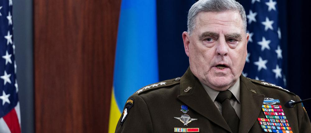General Mark Milley, Vorsitzender des Vereinigten Generalstabs der Streitkräfte der Vereinigten Staaten, spricht während eines Briefings im Pentagon.