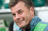 Bitte recht freundlich: Dieter Hecking bei seiner Präsentation als neuer Trainer des Hamburger SV.