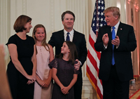 Nach Trumps Geschmack: Brett Kavanaugh, hier mit seiner Familie