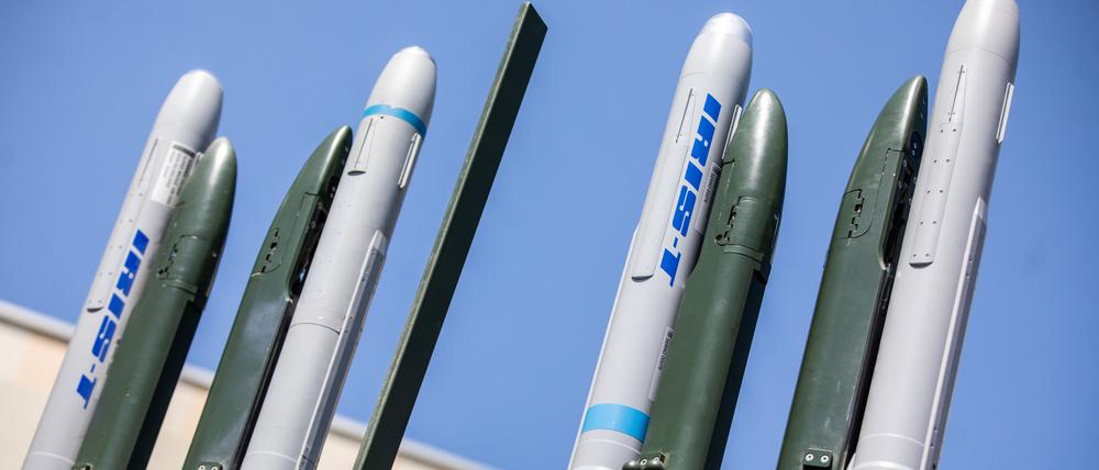 Deutschland schickt der Ukraine unter anderem das Raketenabwehrsystem Iris-T.