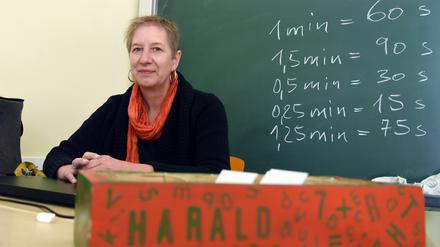 Urda Thiessen leitet den Neuköllner Verein „Lesen und Schreiben“.