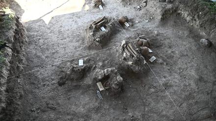 In einer Ruinenstätte der Maya sind die Überreste von mindestens 25 geopferten Menschen entdeckt worden.