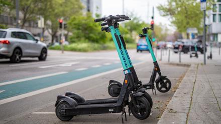 Dem E-Scooter-Anbieter Tier Mobility bereiten insbesondere die Pläne zur Regulierung von E-Scootern Sorgen. 