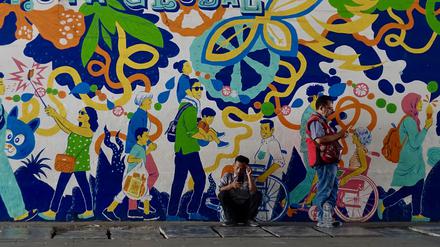 In einer Unterführung in der Innenstadt Jakartas haben sich die Berliner Street-Art-Künstler Snyder & Darbotz verewigt.