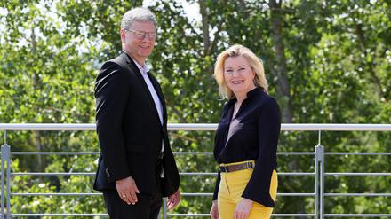 Eckard Veil und Christiane Preuß wollen den Energieversorger Energie und Wasser Potsdam (EWP) für eine nachhaltigere Zukunft aufstellen.