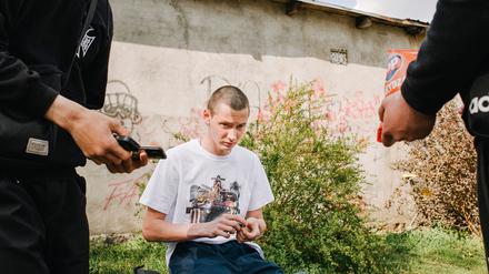 Florian Gatzweiler und Alexander Levin portraitierten geflüchtete Jugendliche aus der Ukraine in Slubice.