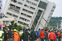 Asien: Tote und viele Verletzte bei Erdbeben auf Taiwan ...