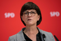 SPD-Chefin Saskia Esken hat nach der schweren Verletzung eines Polizisten in Leipzig in der Silvesternacht eine Überprüfung des Polizeieinsatzes gefordert.