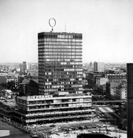 Das Europa-Center feiert seinen 55. Geburtstag. Am 02. April 1965 wurde es nach zweijähriger Bauzeit vom damaligen Regierenden Bürgermeister Willy Brandt eröffnet.