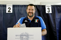 Italiens Innenminister Matteo Salvini bei der Stimmabgabe am Sonntag.